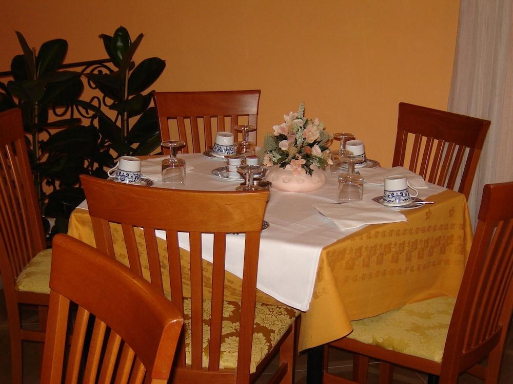 La Rosa