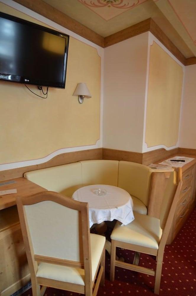 Hotel Cristallo