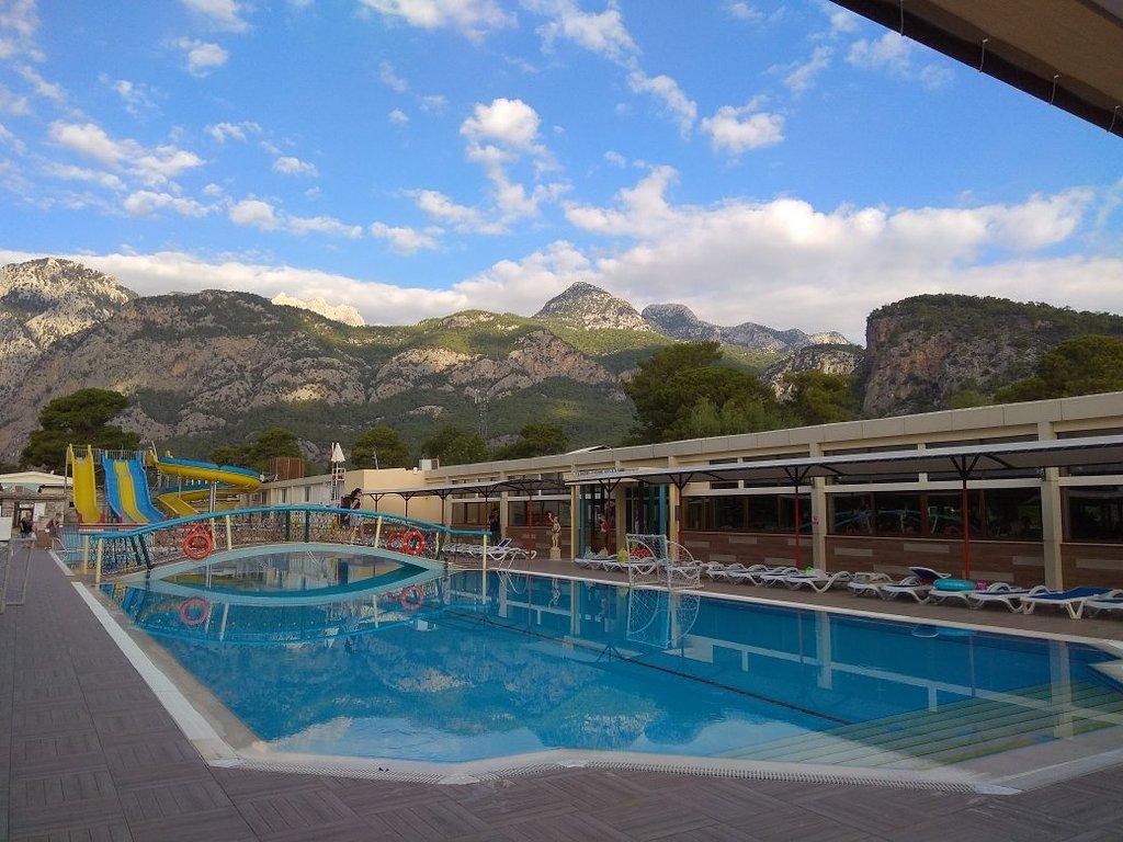 Club Hotel Belpinar
