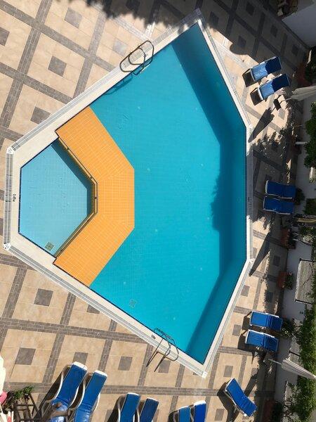 Kahraman Hotel