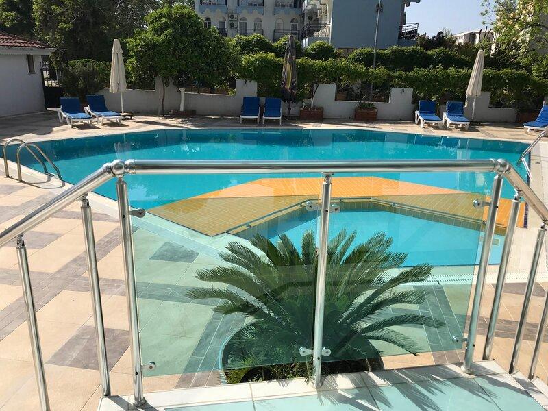 Kahraman Hotel