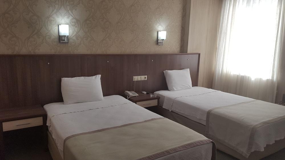 Hosta Otel