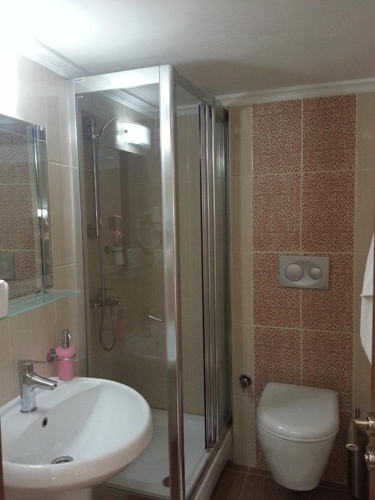 Hosta Otel
