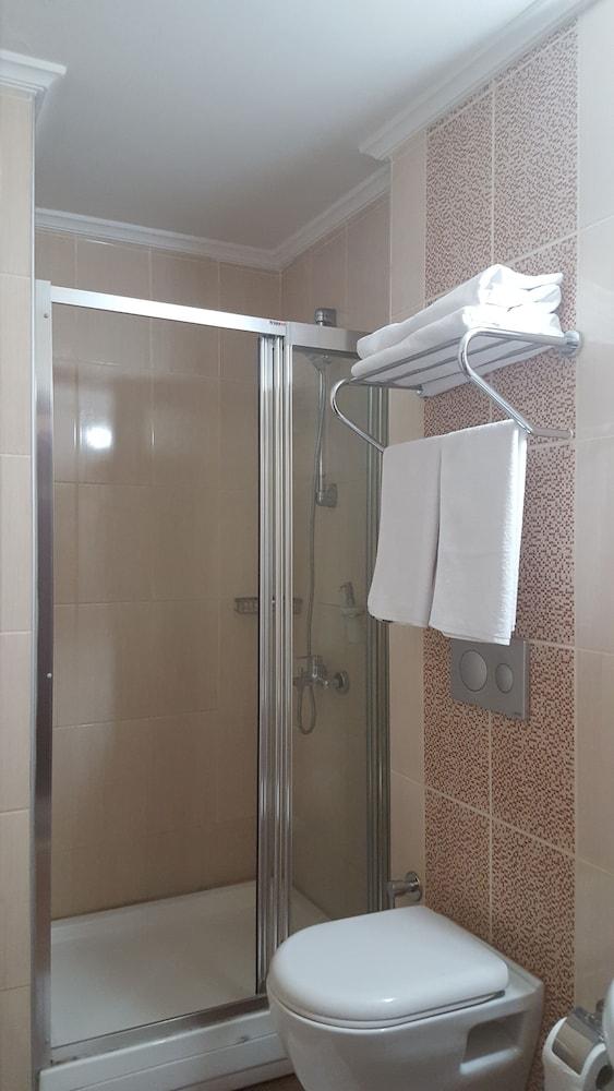 Hosta Otel
