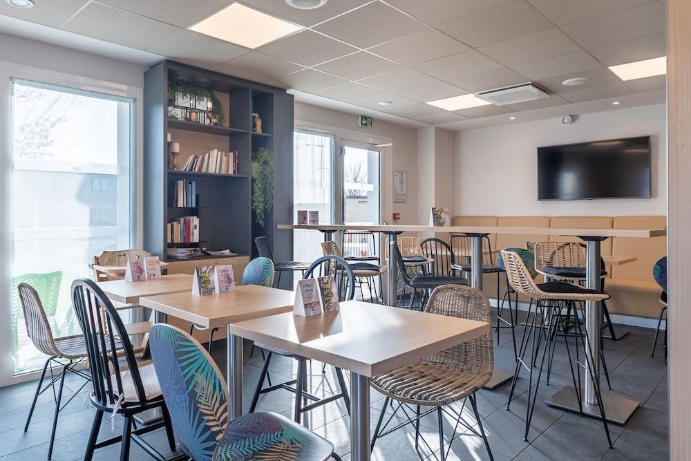 B&B Hotel Chartres Oc‚ane