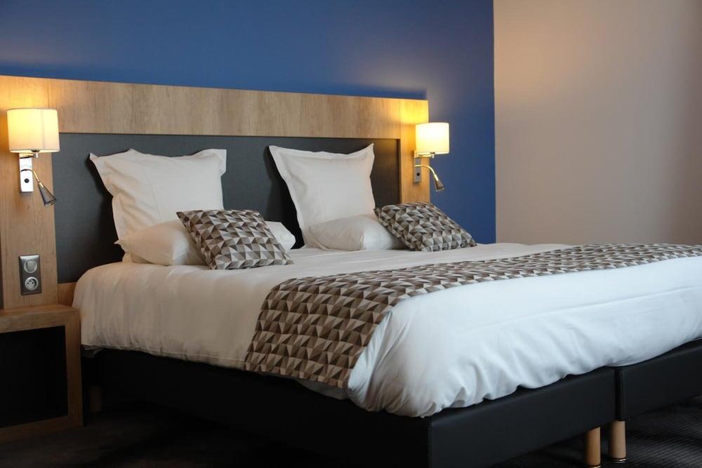 Brit Hotel Loches