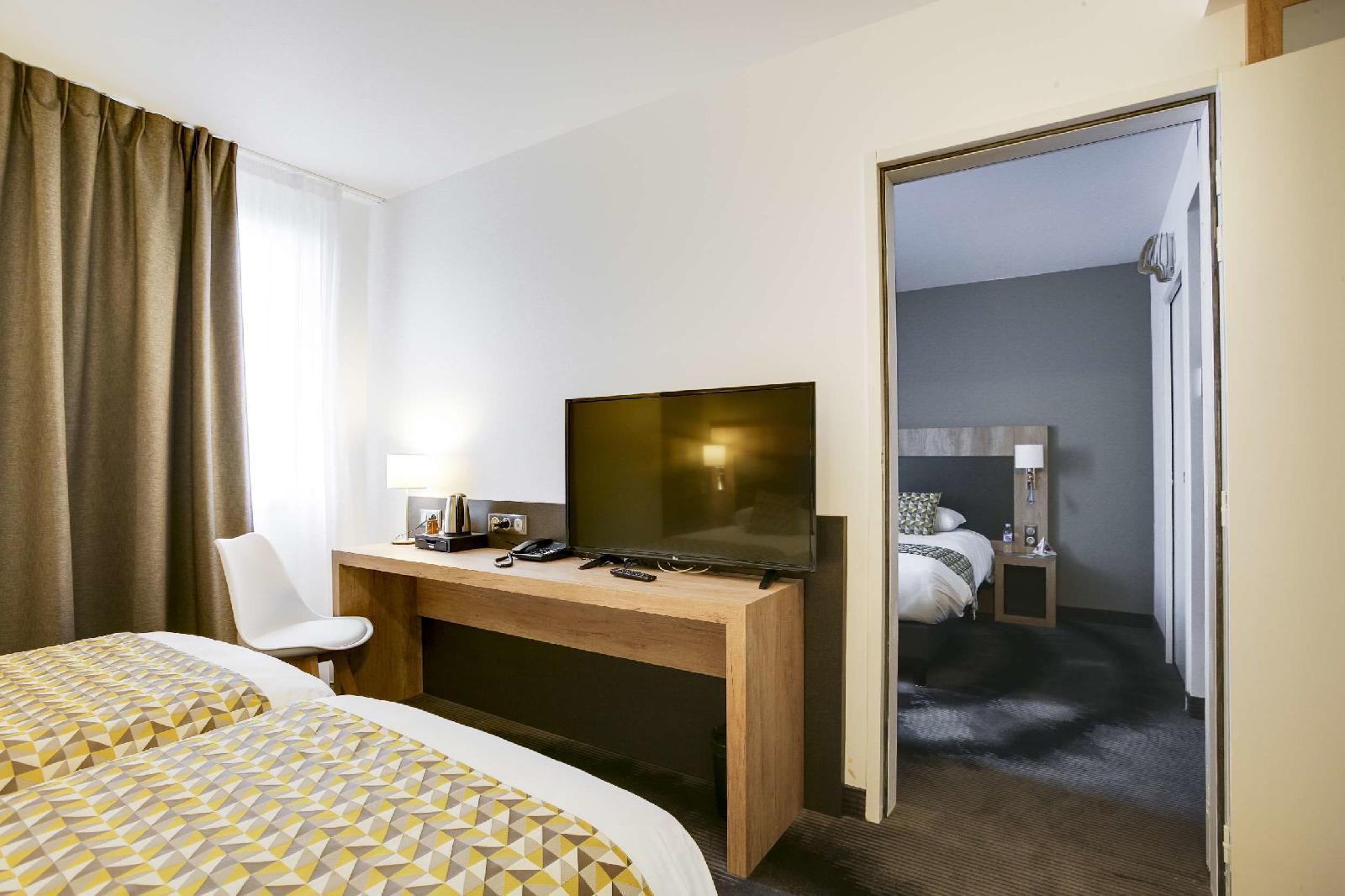 Brit Hotel Loches