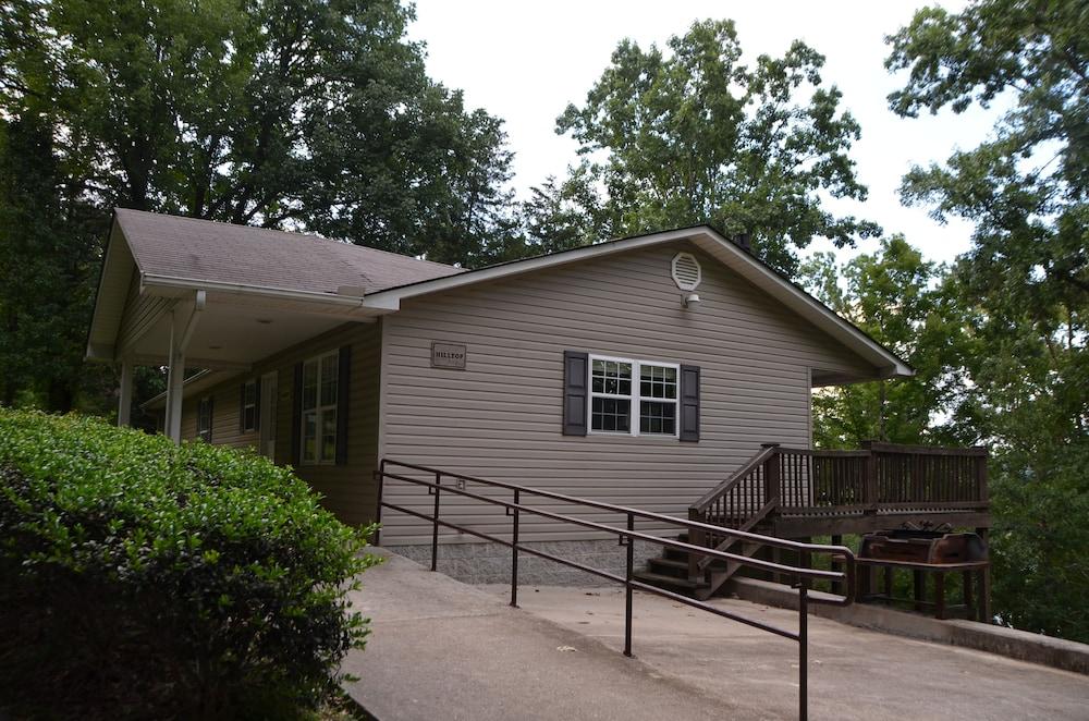 The Retreat At Center Hill Lake