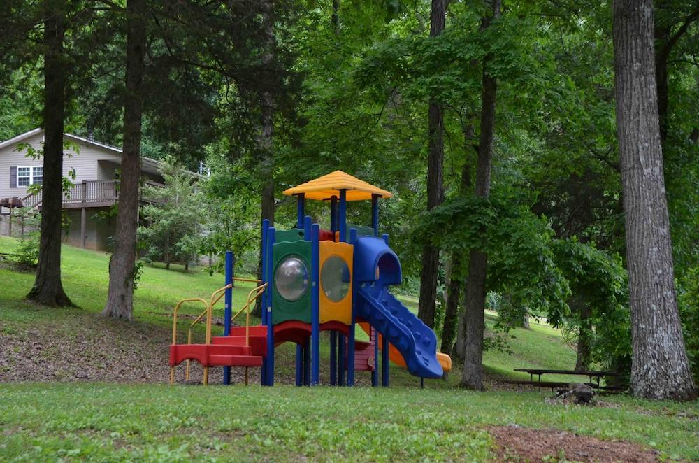 The Retreat At Center Hill Lake