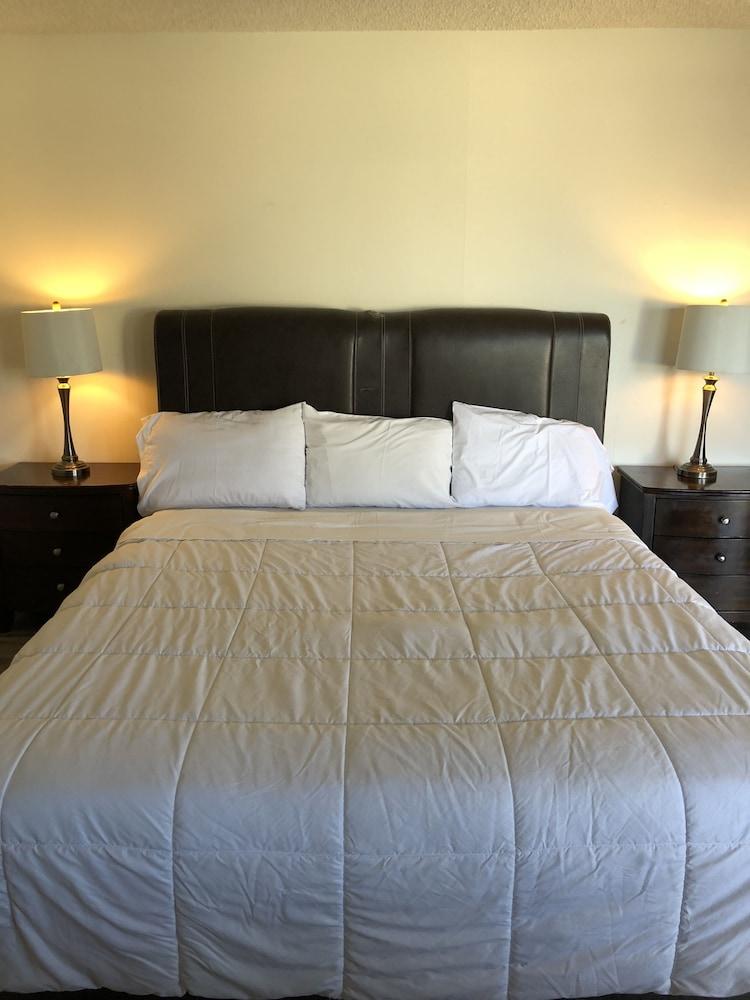 Kings Lodge Motel