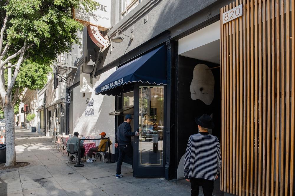 Tuck Hotel