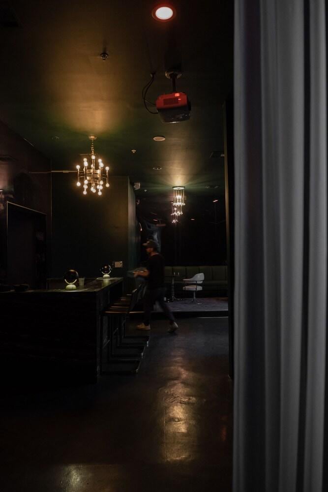 Tuck Hotel
