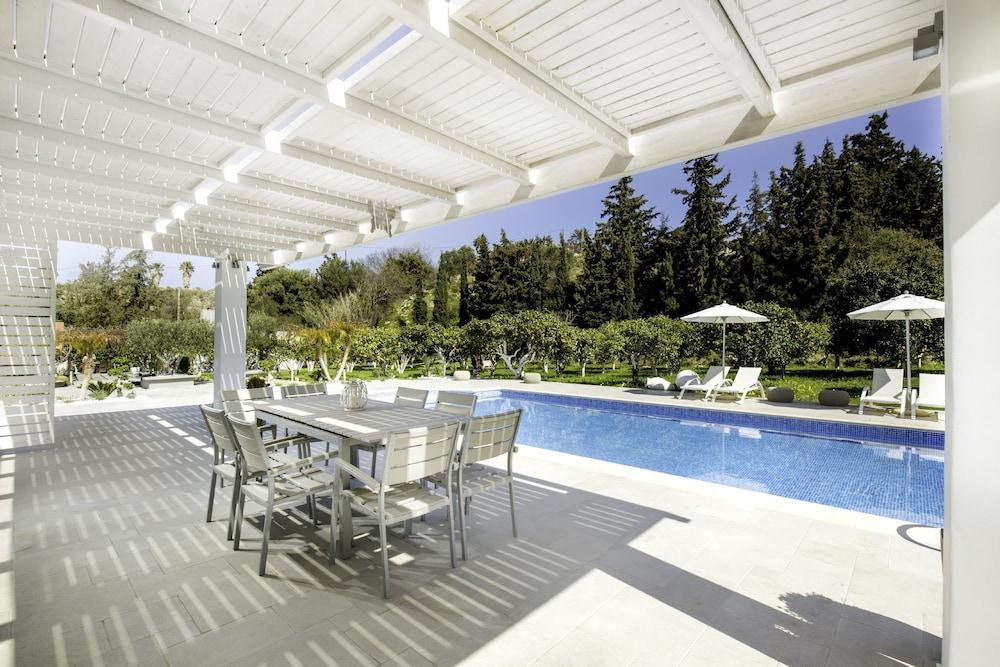 Antigone Estate