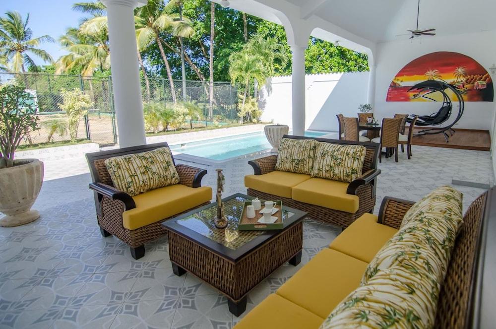 Villa Tennis