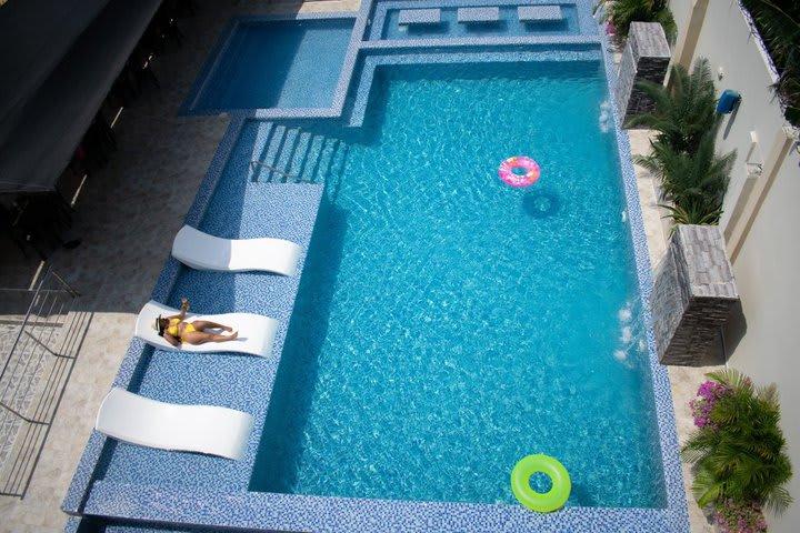 Caba�as Covemar
