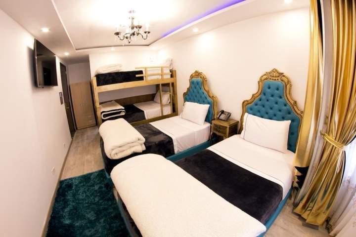 Hotel Boutique Von Astorian