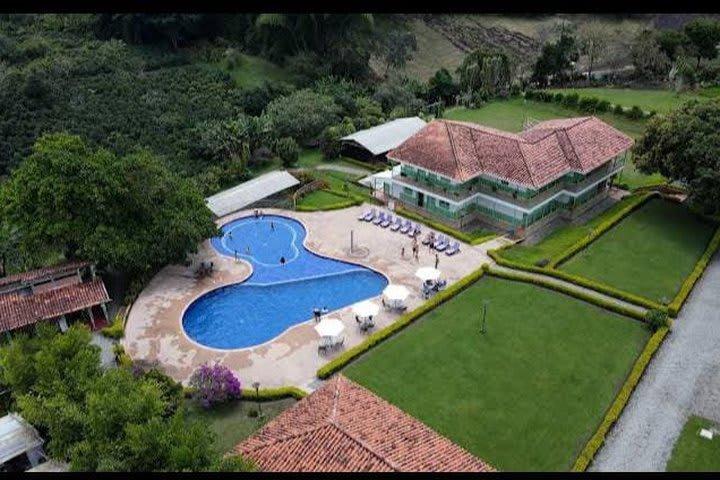 Hotel El Eden Parque Del Cafe