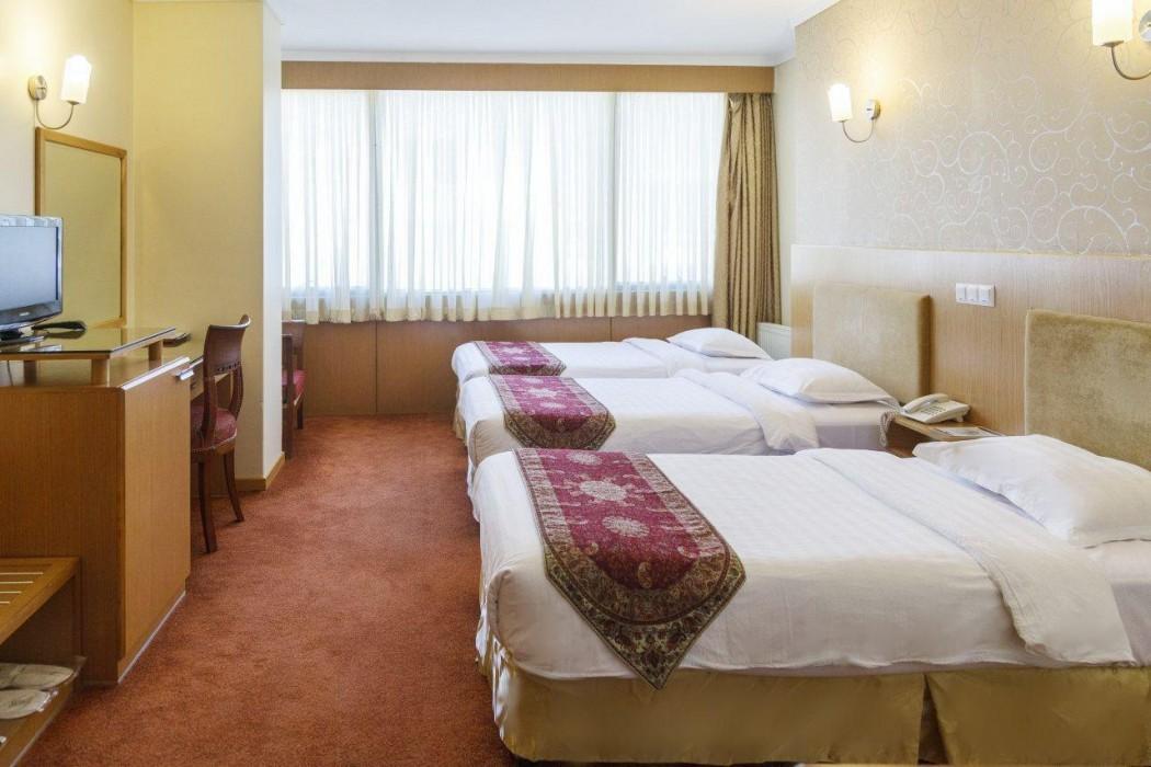Saina Hotel