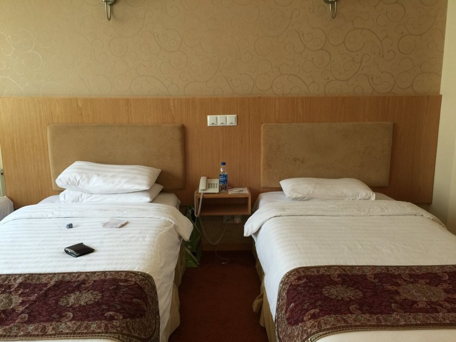 Saina Hotel