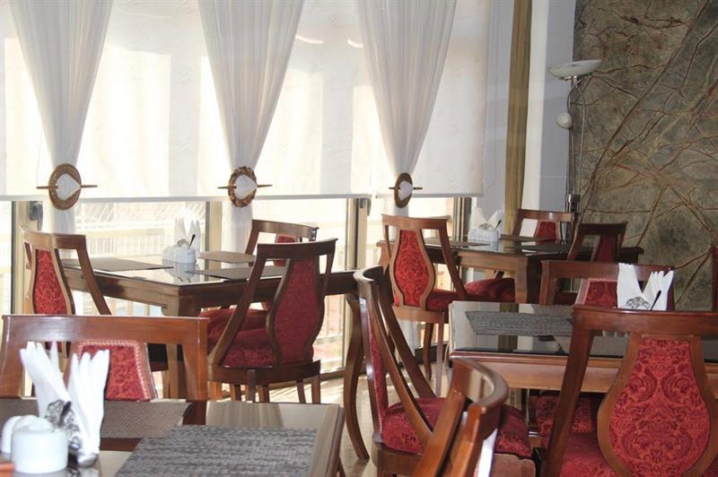 Saina Hotel