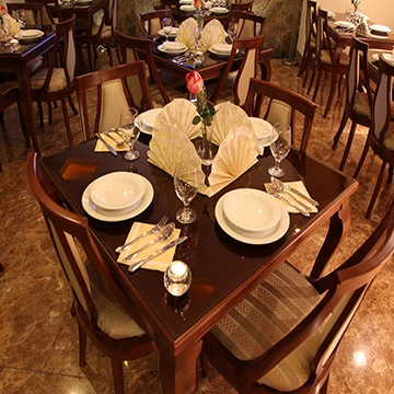 Saina Hotel