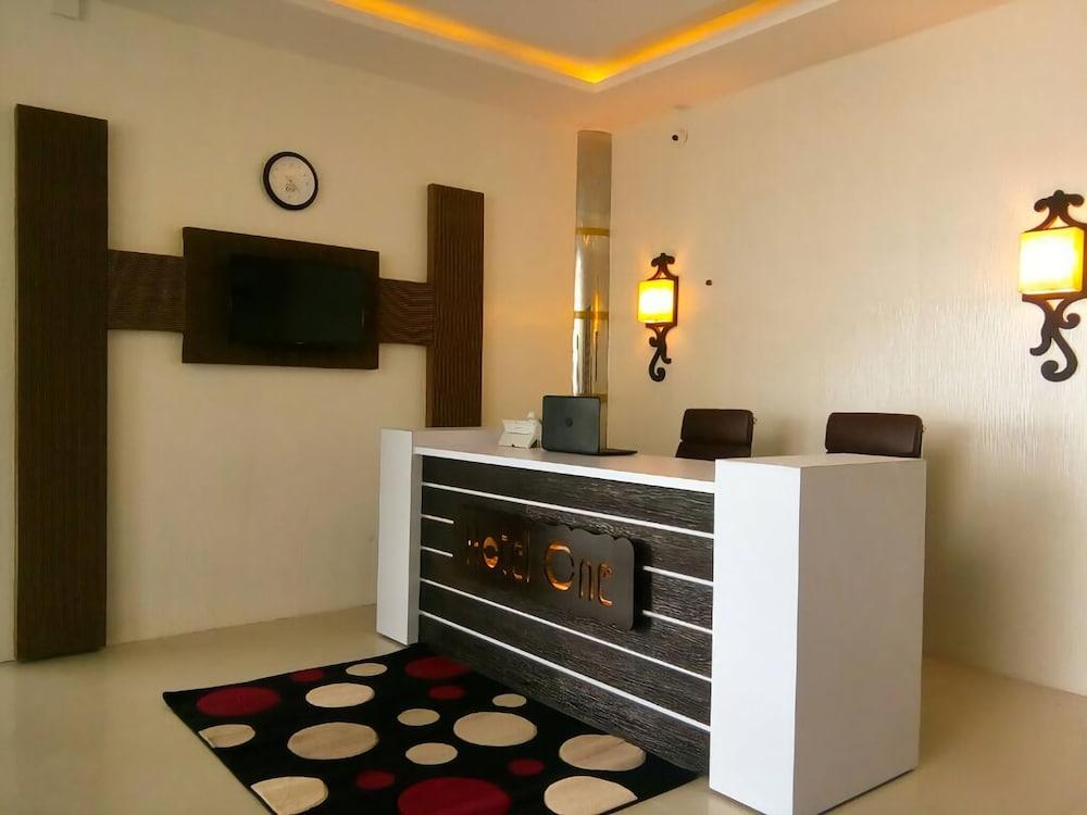 Hotel One DG Khan