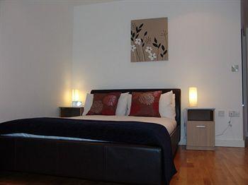 Quay Apartments Media City