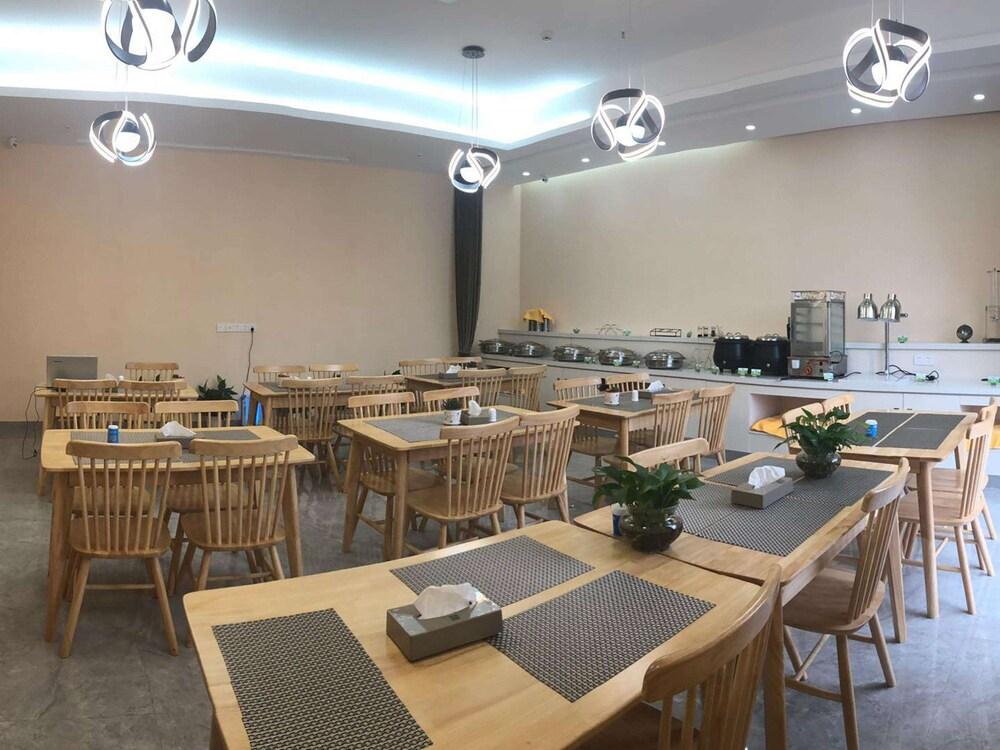 Ibis Styles Nanchang Red Valley