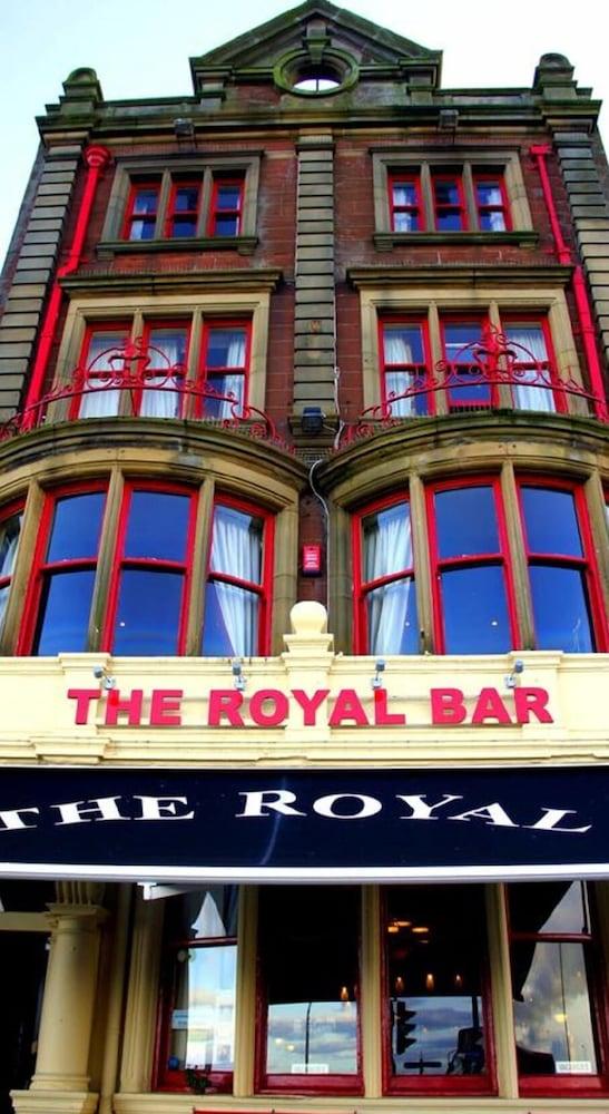 The Royal Bar & Hotel