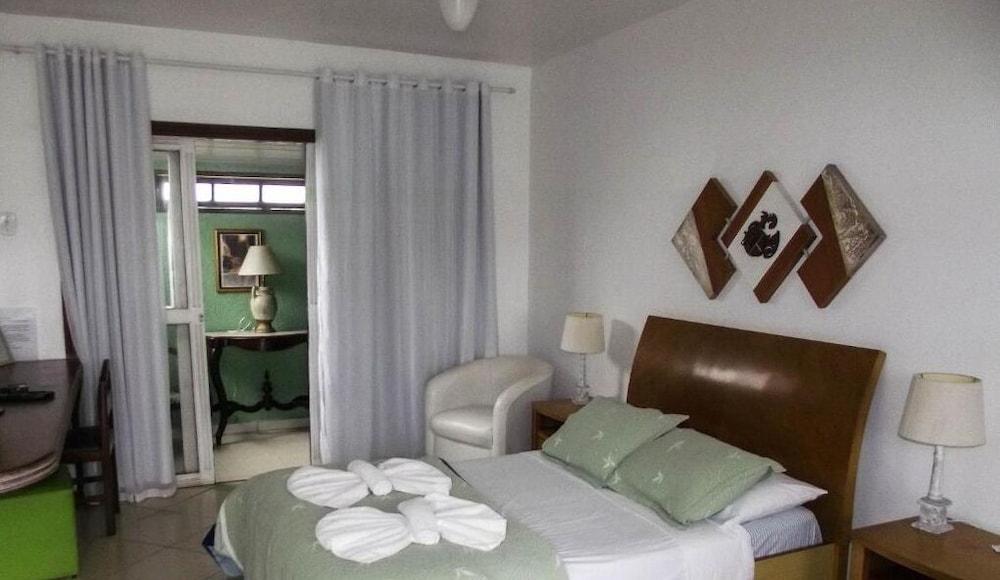 Atlantico Hotel