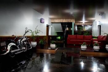 Acapu Hotel