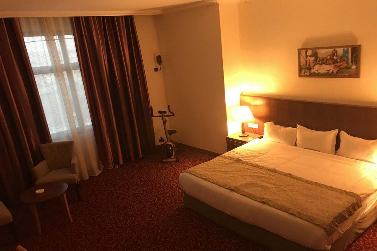 Hotel Hocine