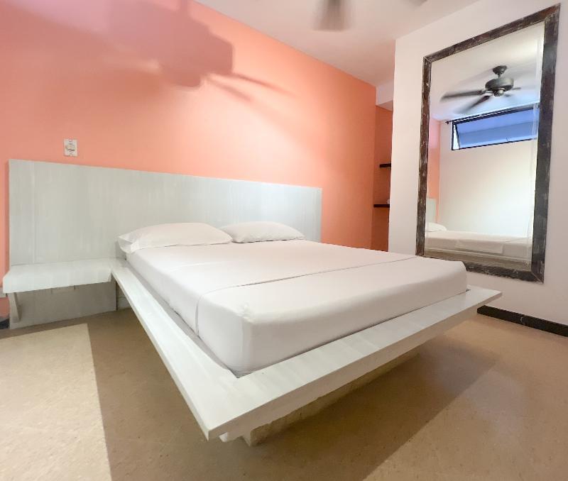 Hotel Suite 45