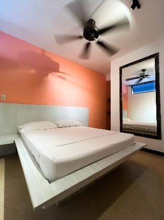Hotel Suite 45