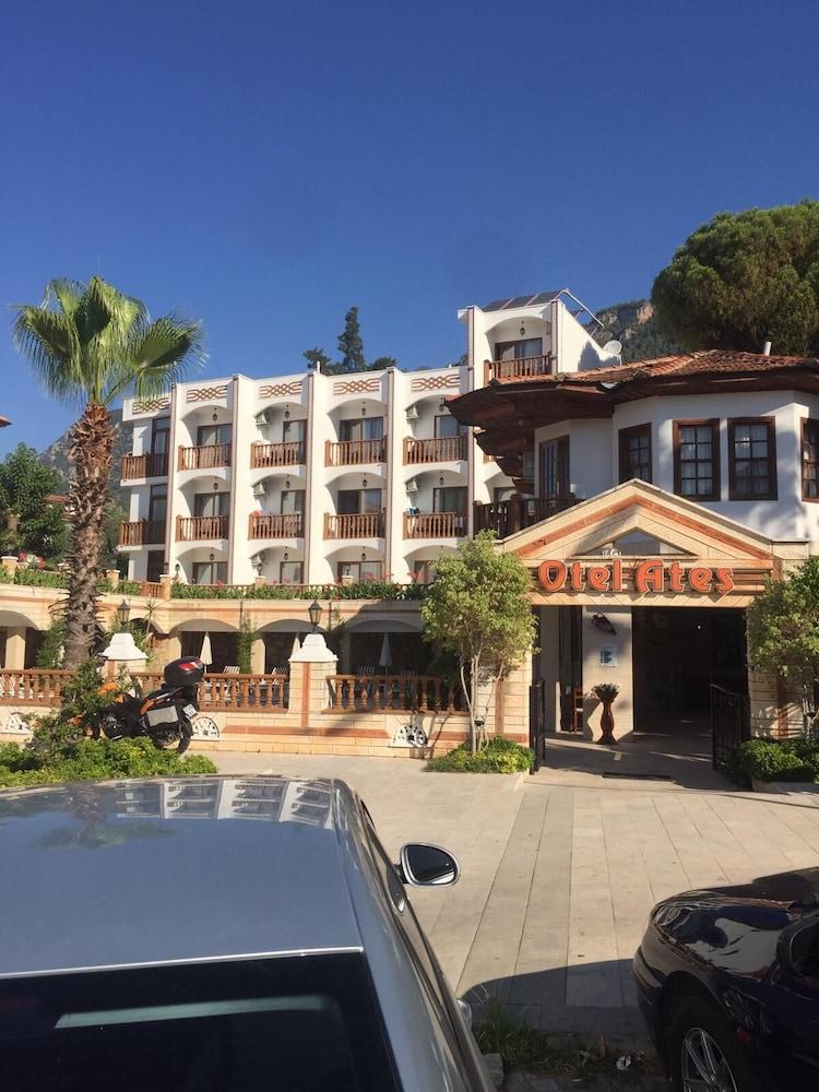 Ates Hotel