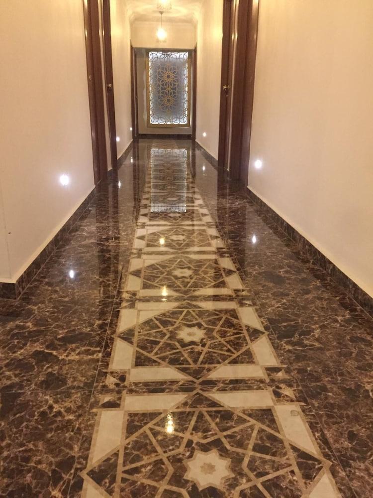Ates Hotel