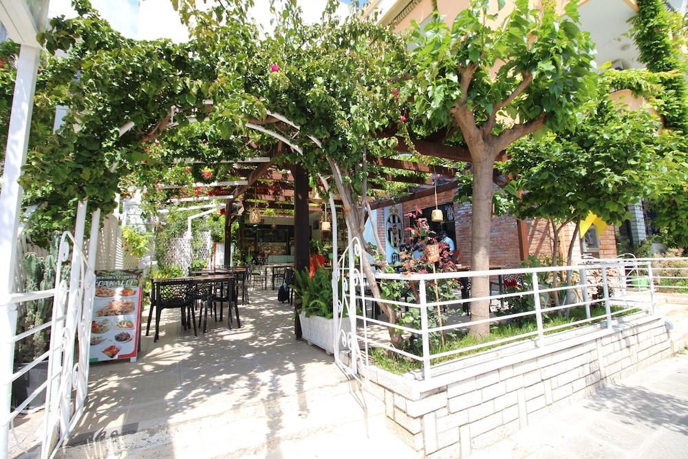 Hotel Cakalli