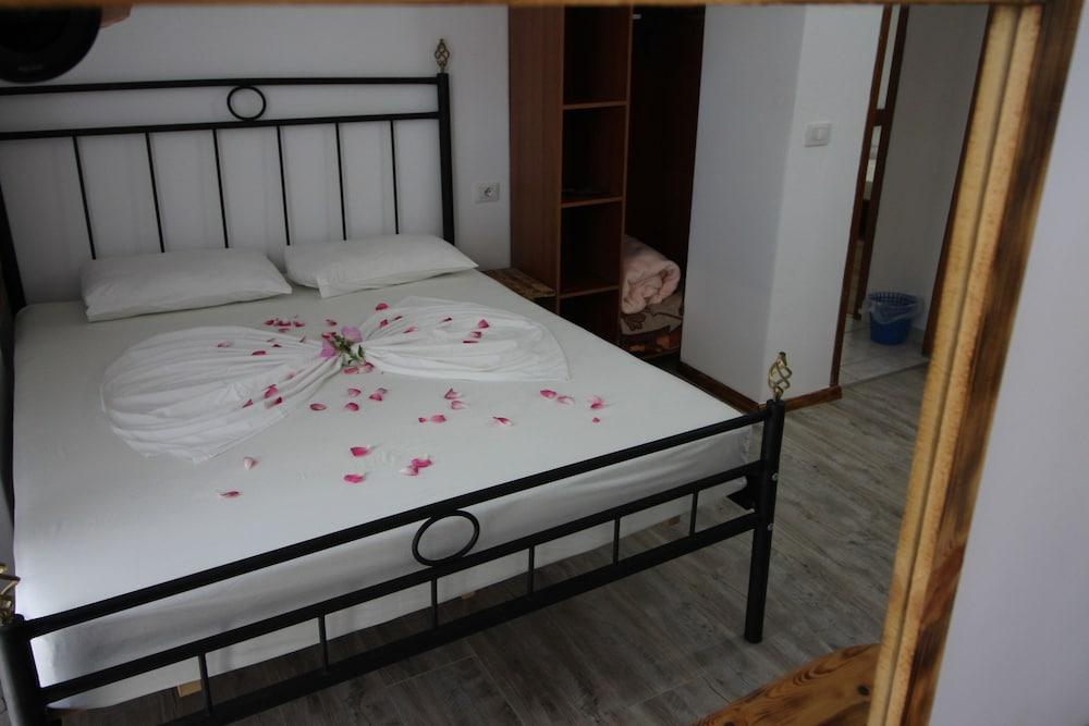Hotel Cakalli