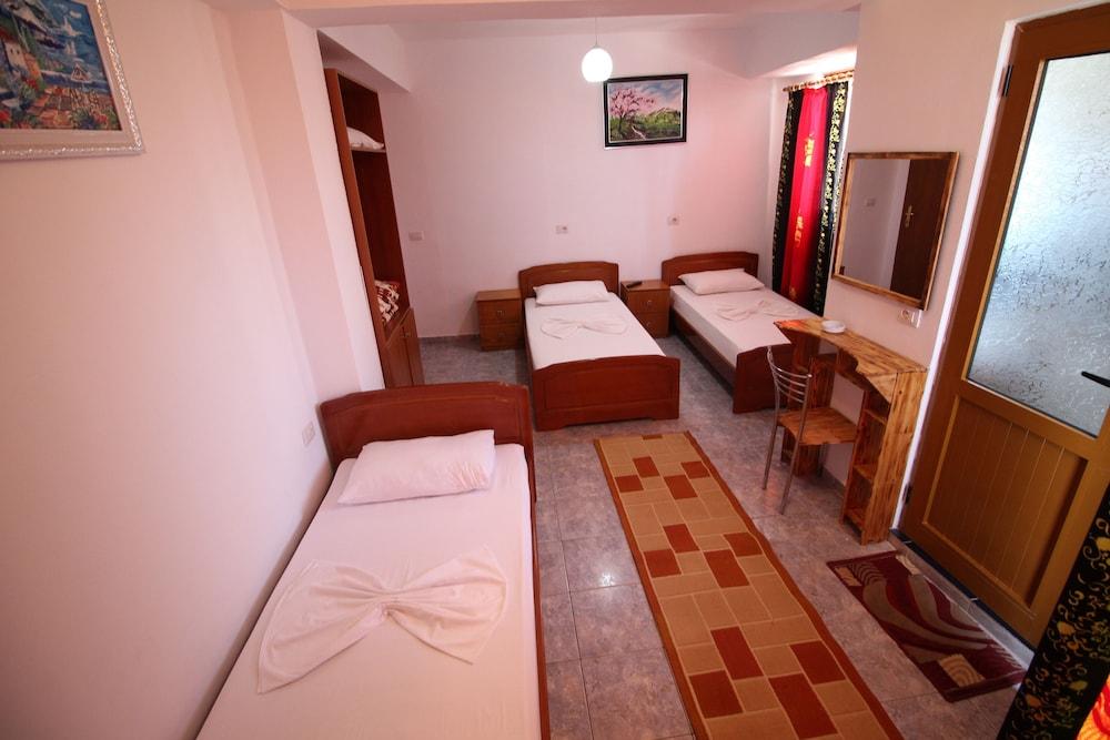 Hotel Cakalli
