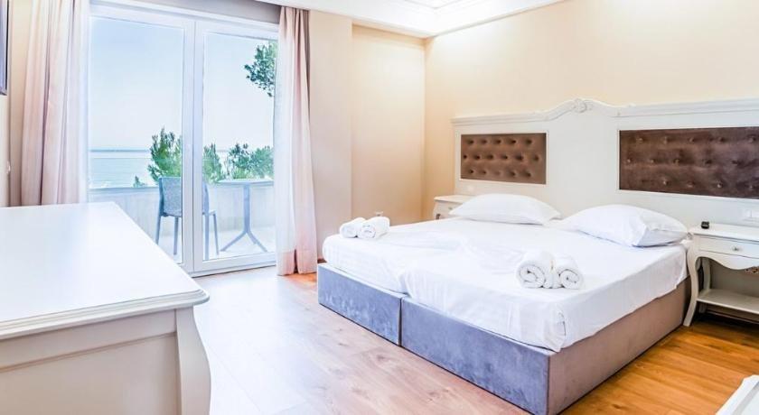Hotel Adriatik 2