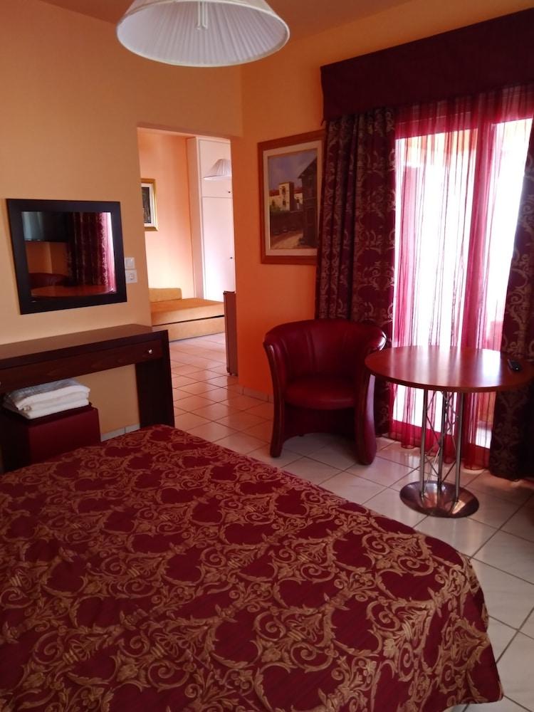 Polychrono Beach Hotel