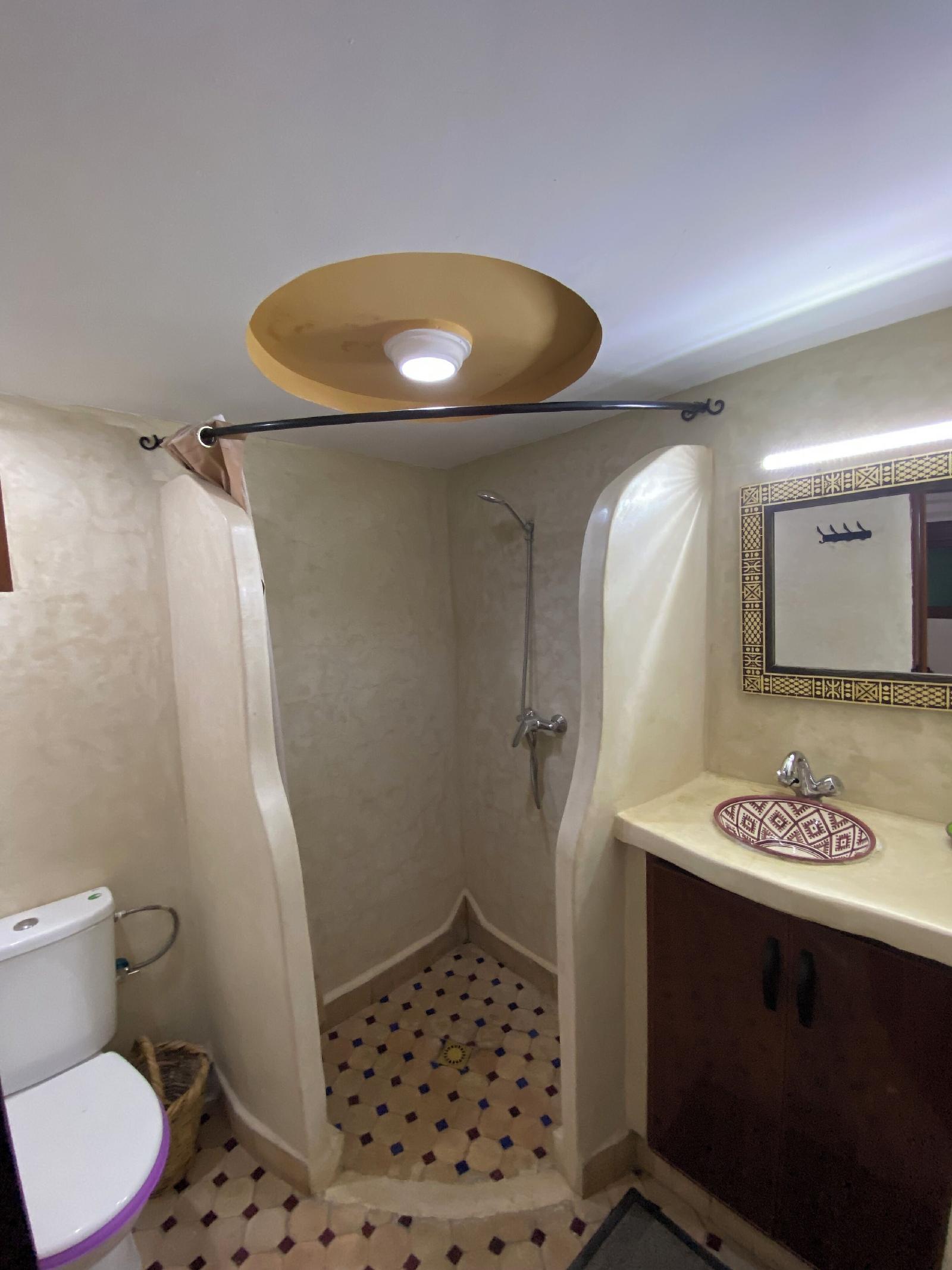Auberge Miguirne Chez Ali
