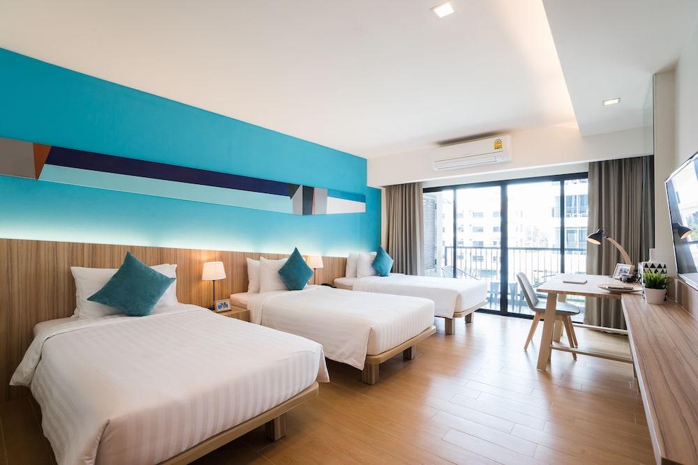 Hotel J Inspired Wing