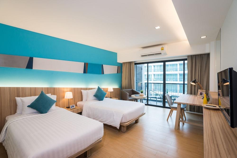 Hotel J Inspired Wing