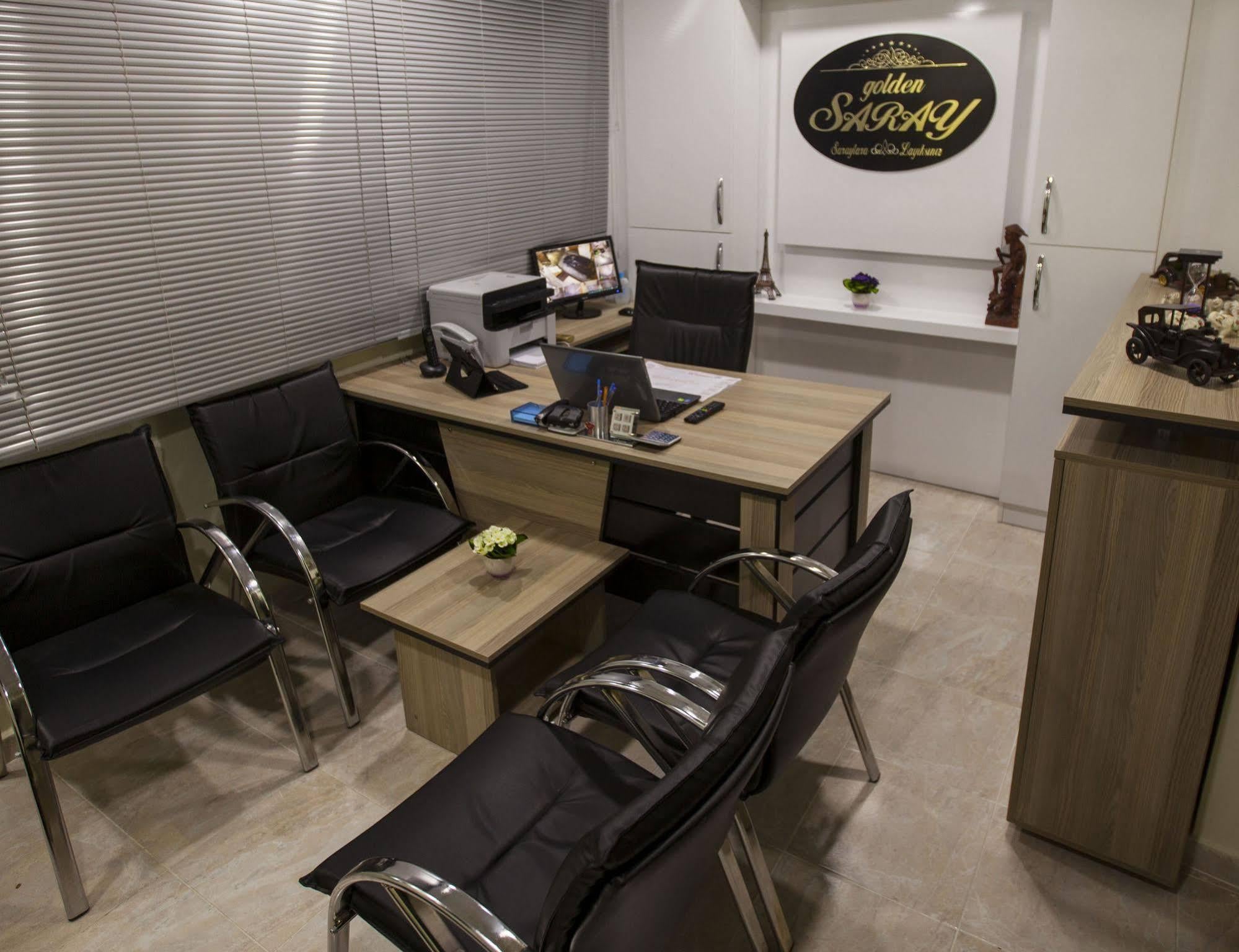 Golden Saray Apart