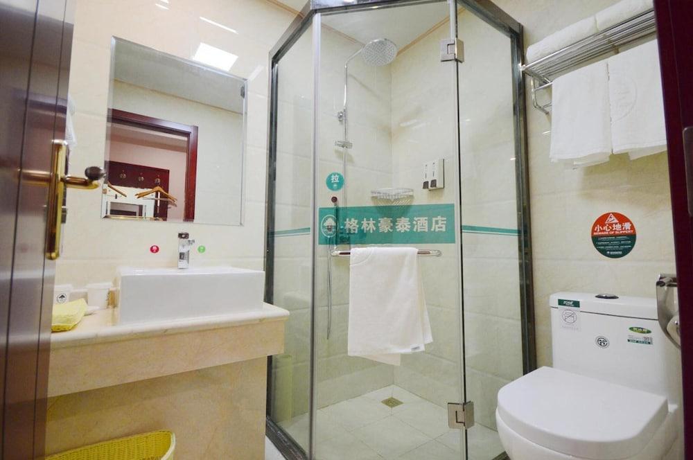 GreenTree Inn Beijing Chaoyang District Maquanying Subway Station Express Hotel
