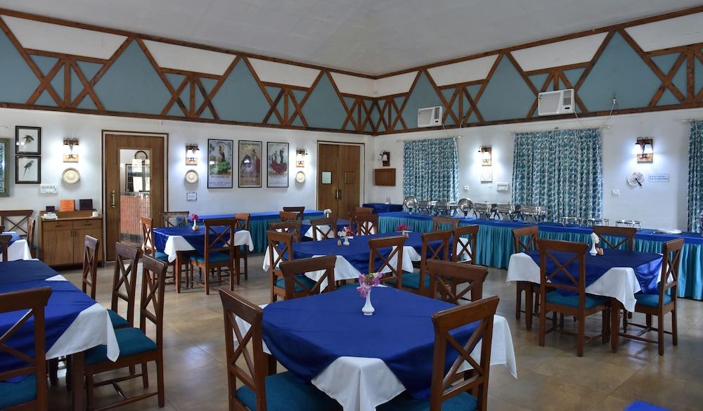 Modis Resort- Karjat