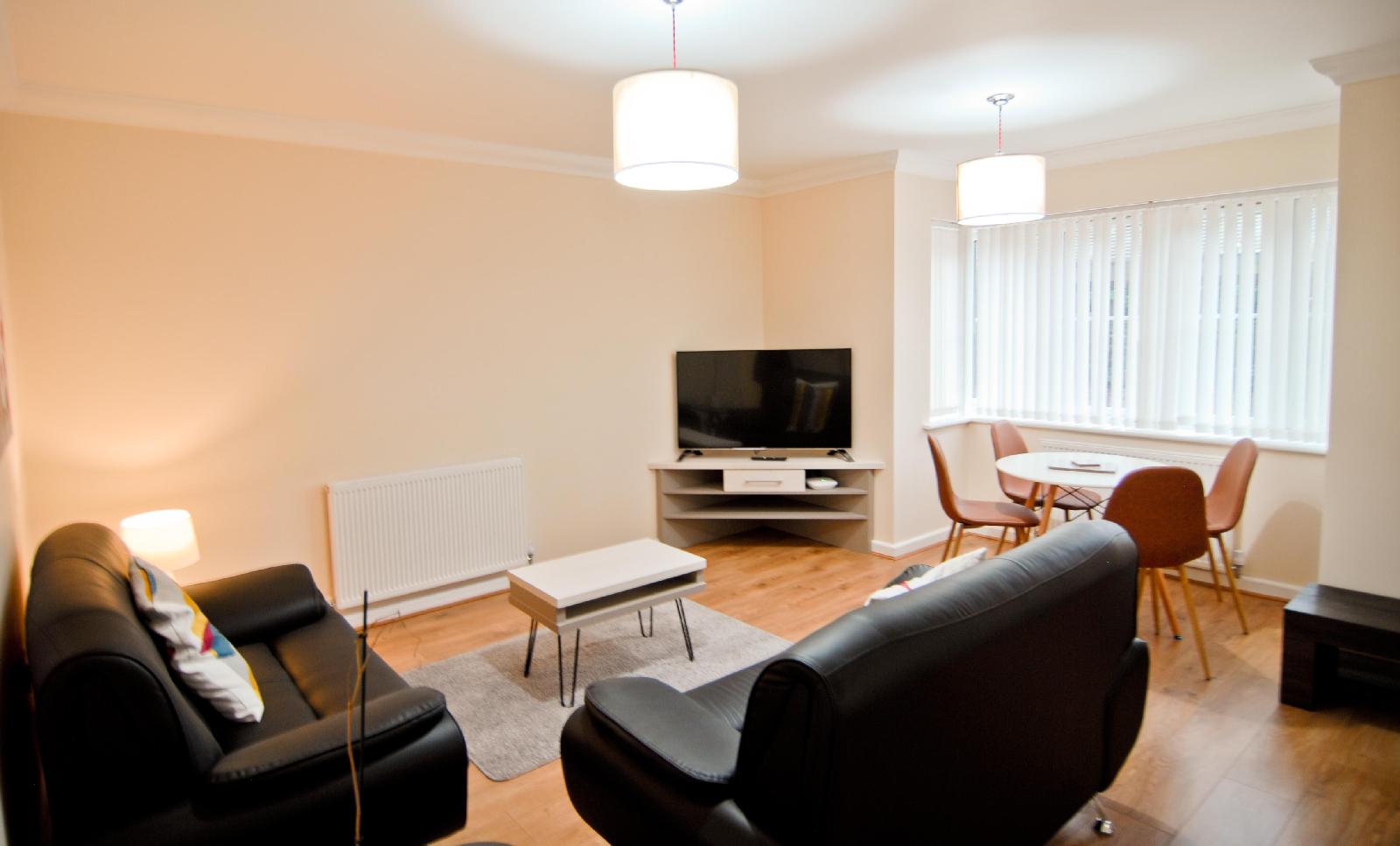 Room And Roof Southampton Apartments