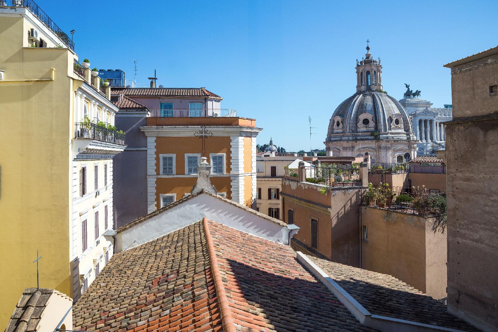 Rent In Rome - Flo's Apartment