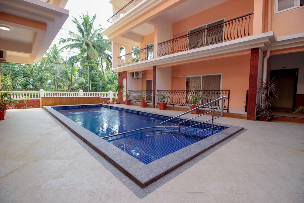 OYO Home 10966 Poolside Paradise 2BHK